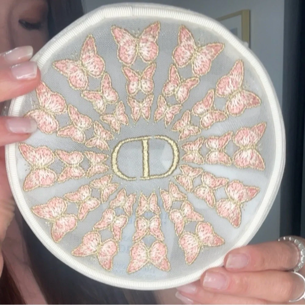 Dior 2026 Mother’s Day round Mesh Butterfly Pouch bag - Picture 2 of 4